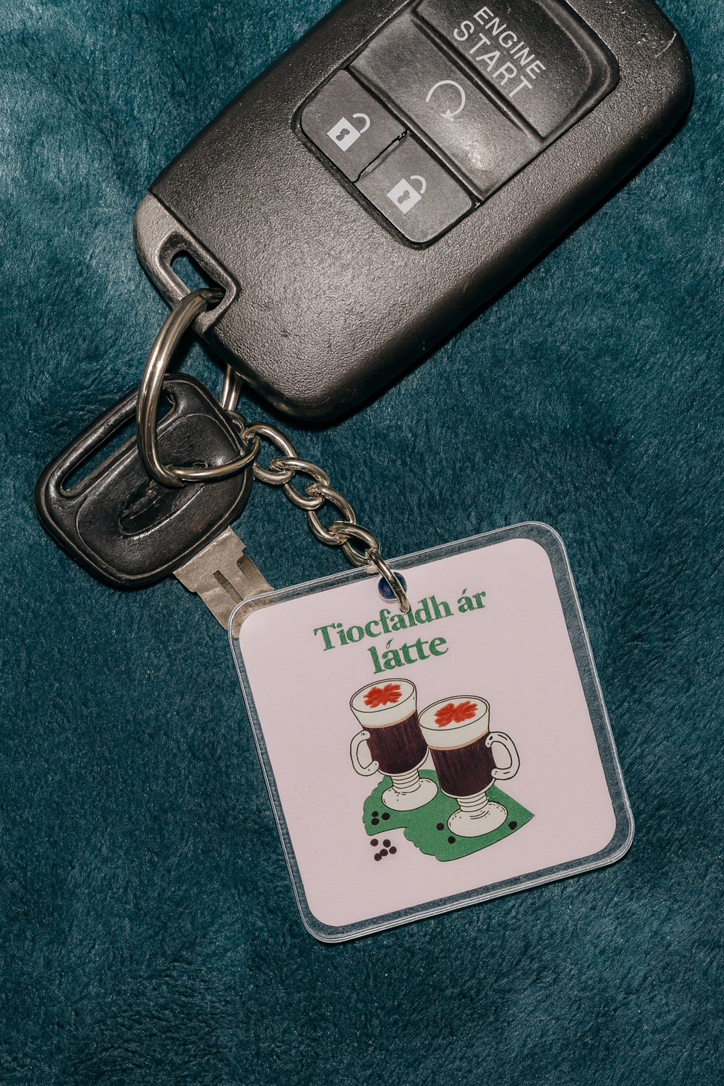 Tiocfaidh ár Látte key ring
